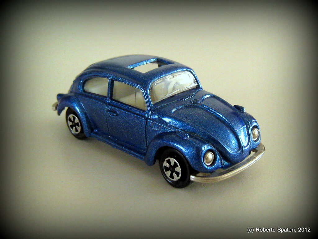 Majorette Volkswagen 1302 Beetle Coccinelle (n.203)